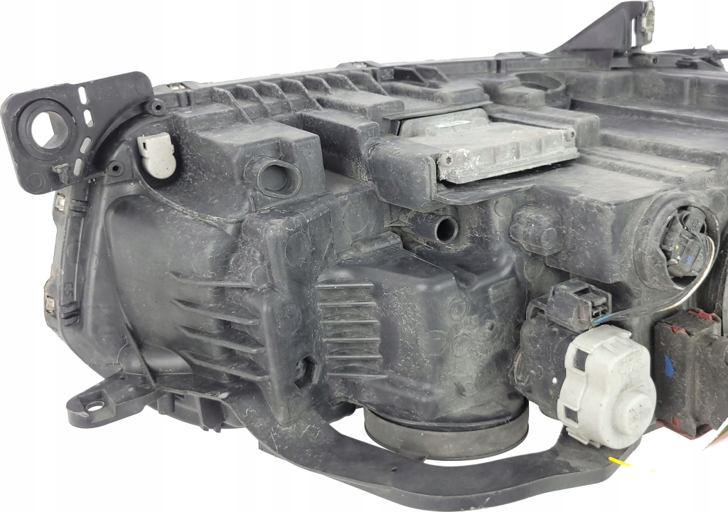 Citroen c5 3 рестайлинг  фара перед левая поворотная bi-xenon led 9674399580 европа Недорого