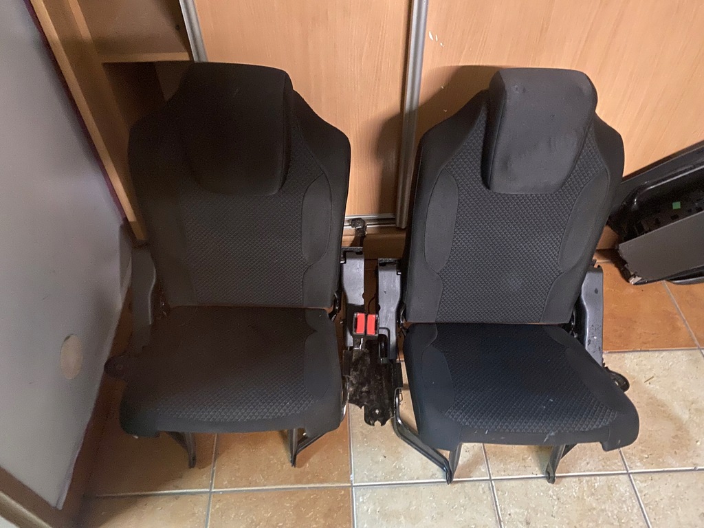 фото №1, Сиденья задние citroen c4 grand picasso