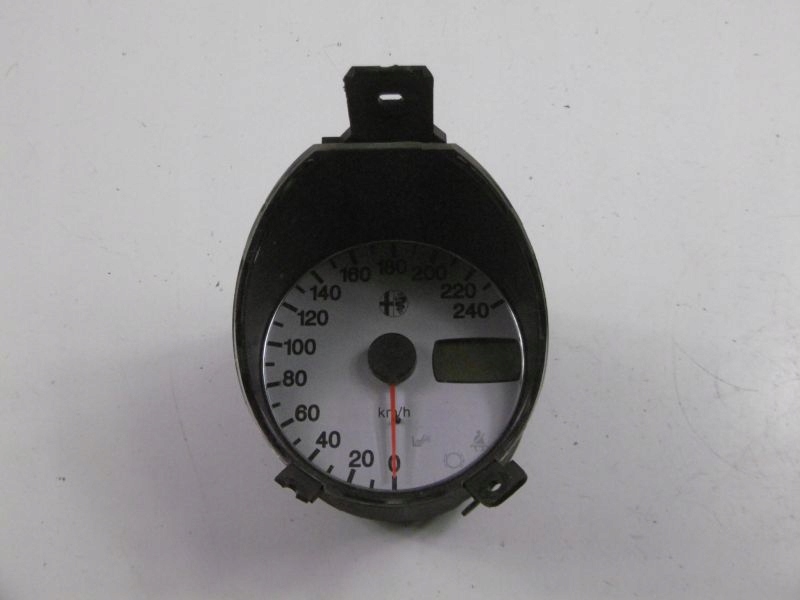 фото №4, Alfa romeo 156 счетчик приборы 1,8b 60664230