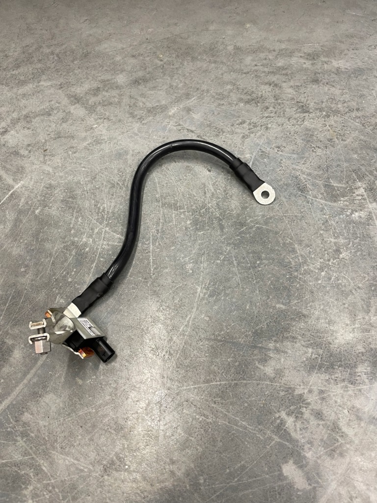 фото №1, Клема мінусова q5 80a lift 8s0915181c оригінал