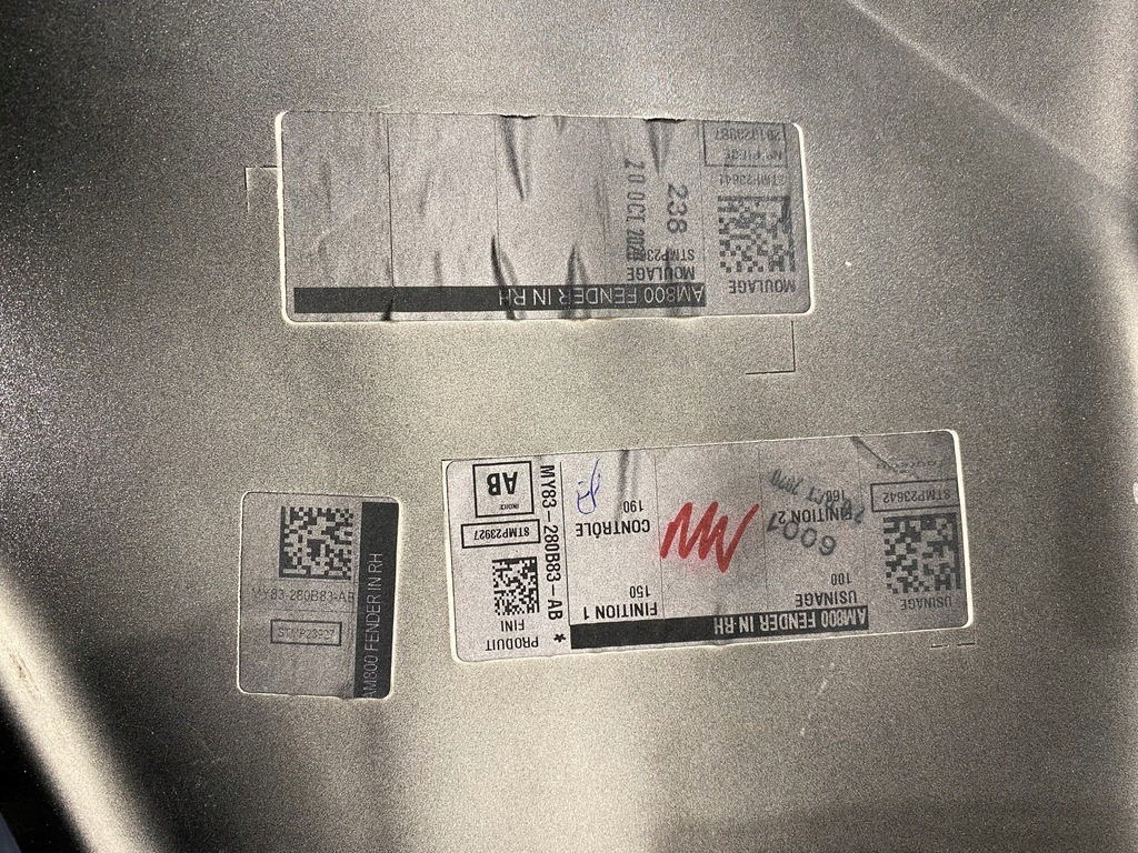 фото №7, Aston martin dbx захист крила rh my83-280b83-a