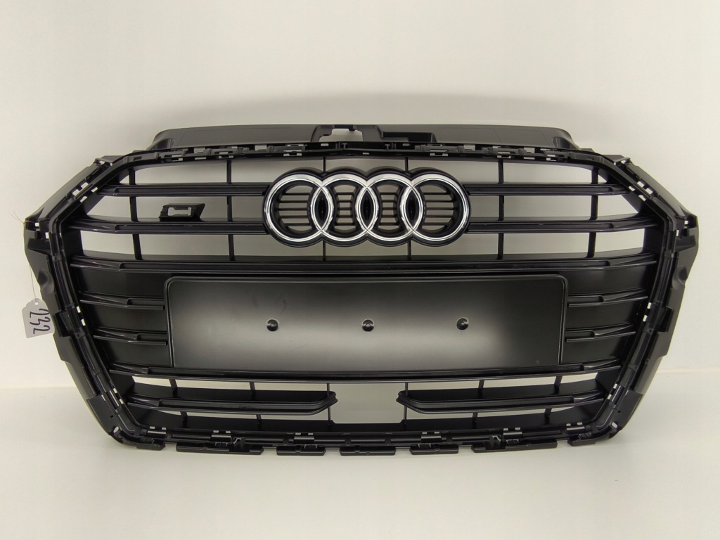 фото №1, Решётка радиатора радиатора audi s3 a3 8v3 lift 17-20