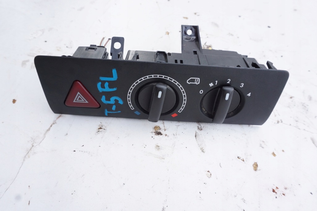 фото №1, Панель обдув задний volkswagen transporter t5 lift