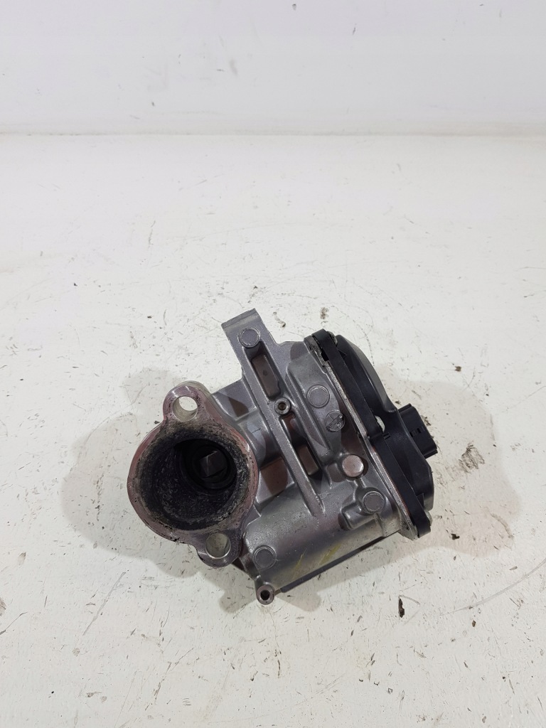 Клапан egr h8201068965 mercedes w205 renault 1.6 dci 626951 Зі Шроту