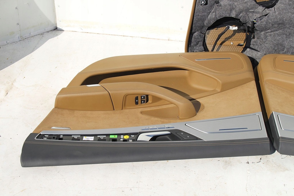 фото №6, Audi a8 long обшивка двері обшивки 4h d4 4h1867103 дверні оббивка 4h4 4h1