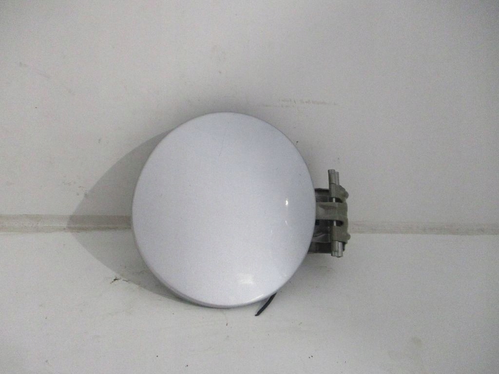 Купити Peugeot 108 кришка заливної пального ktb