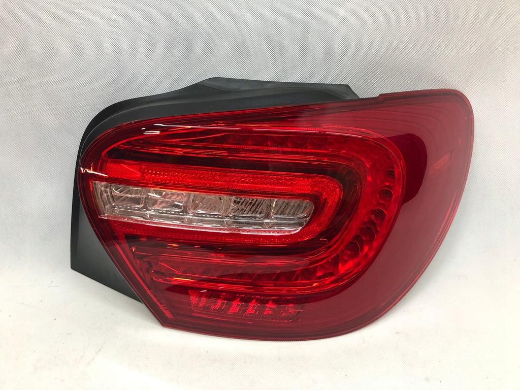 фото №1, Mercedes a-klasa w176 лампа задняя задняя правая оригинал оригинальный номер