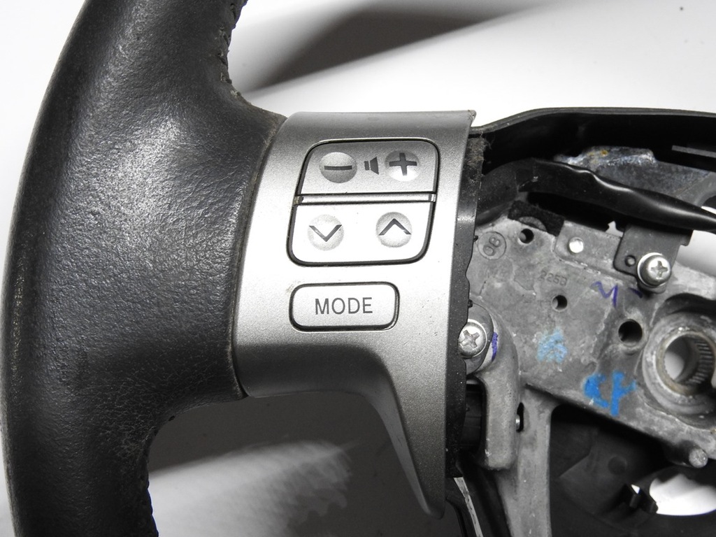 фото №6, Toyota auris i 06-09 5d воздуховод 57b0