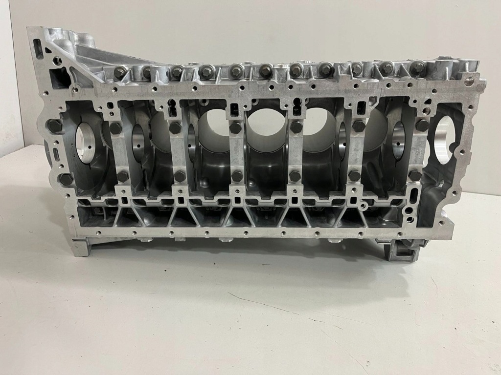 Bmw 6 f12 f13 2018 блок двигателя n55 new Цена