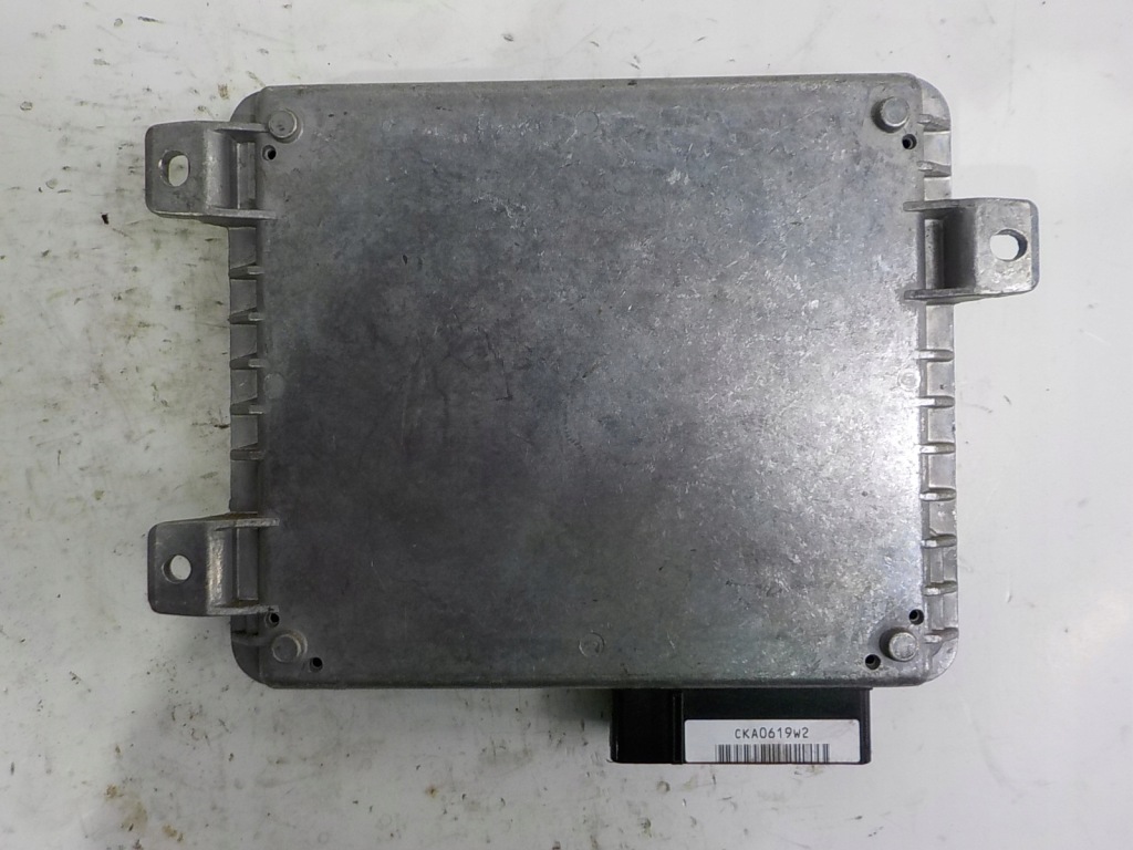 фото №3, Land rover discovery ii 2.5 td бортовой компьютер блок управления 0550 rqt100023