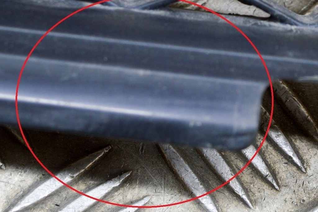 фото №6, Mitsubishi asx ga 1.8 di-d 4wd передний бампер нижняя решётка 6402a218 110kw