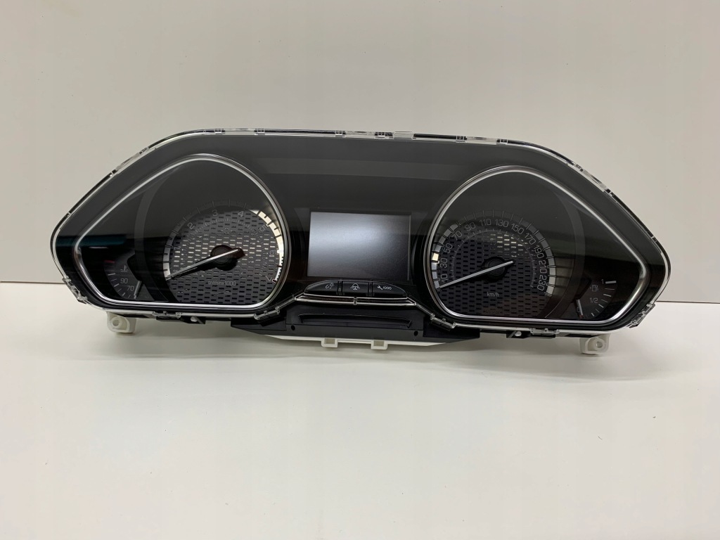 фото №1, Peugeot 208 2008 счетчик 9824708180