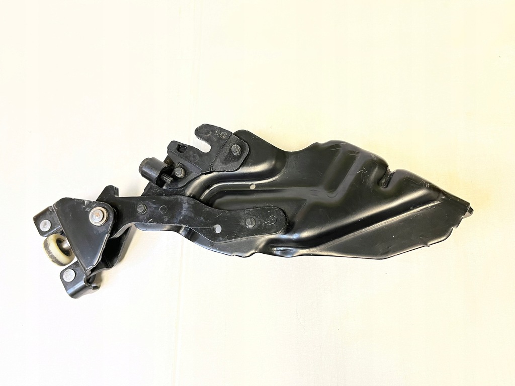 фото №8, B-max петля правий задня задній двері av11-r250a68