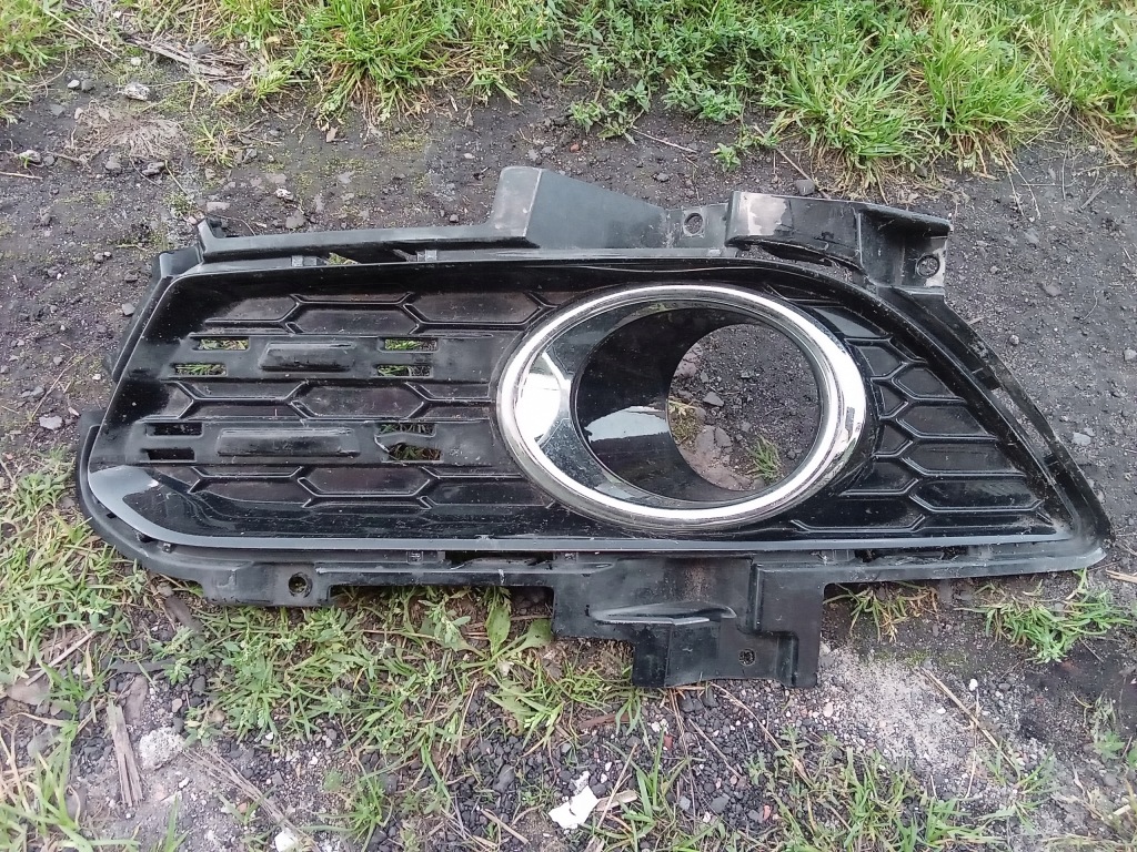 Купить Ford mondeo mk5 st решётка бампера заглушка левая