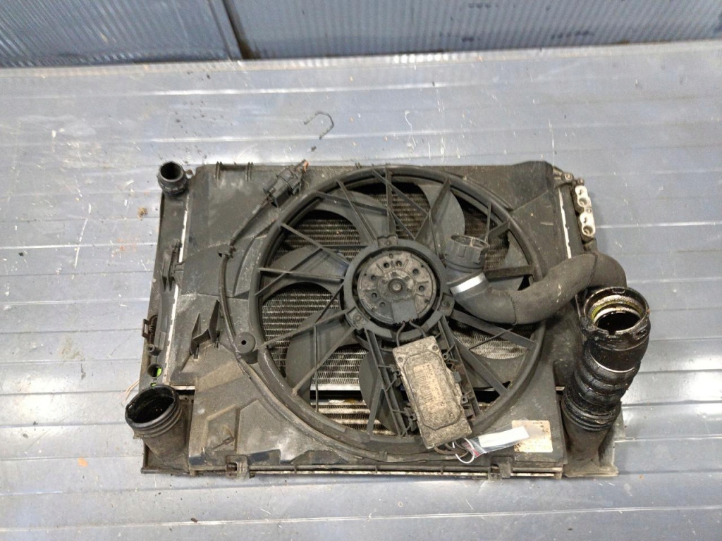 Bmw seria 1 e87 2.0d n47 118d комплект радіатор 780199301 Київ