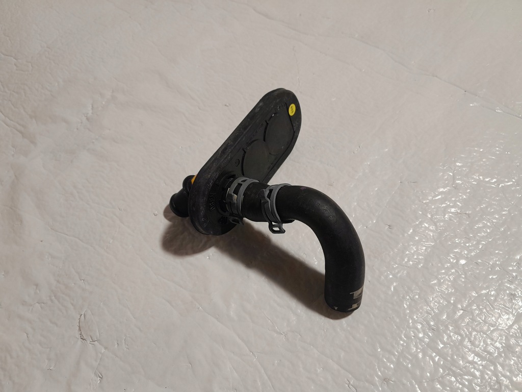 фото №1, Audi a4 b9 шланг труба wody 8w1819372a