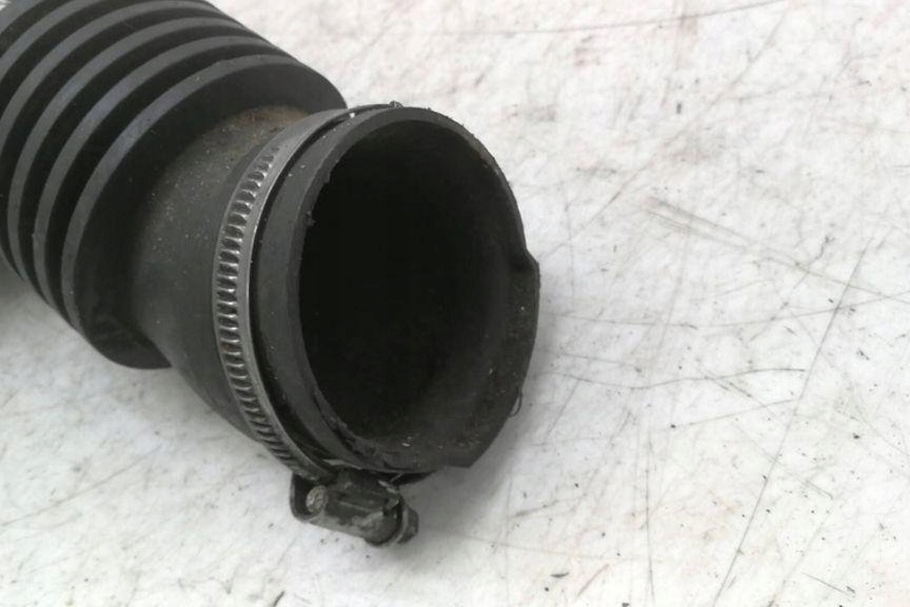 фото №1, Труба интеркулер renault grand scénic iv r9_ 8200412983 1.9l дизель