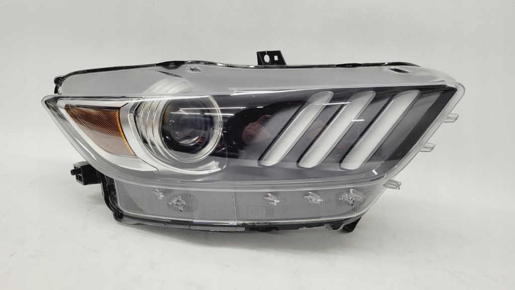 Купити Фара ксенон led ford mustang vi перед правий європа