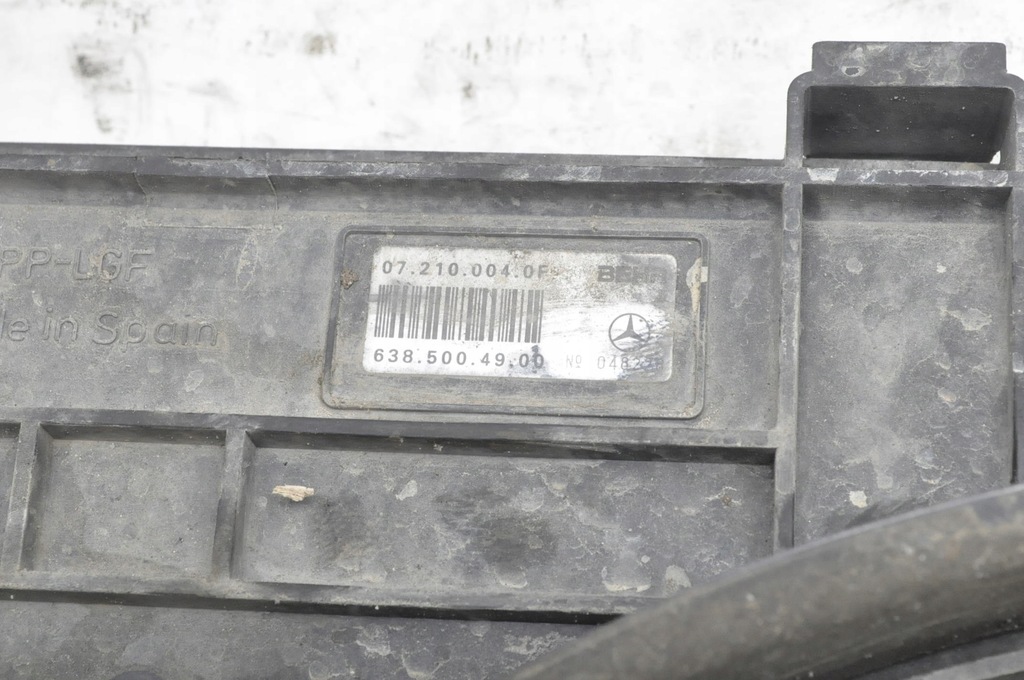 фото №5, Mercedes w638 2.2 радиатор wody