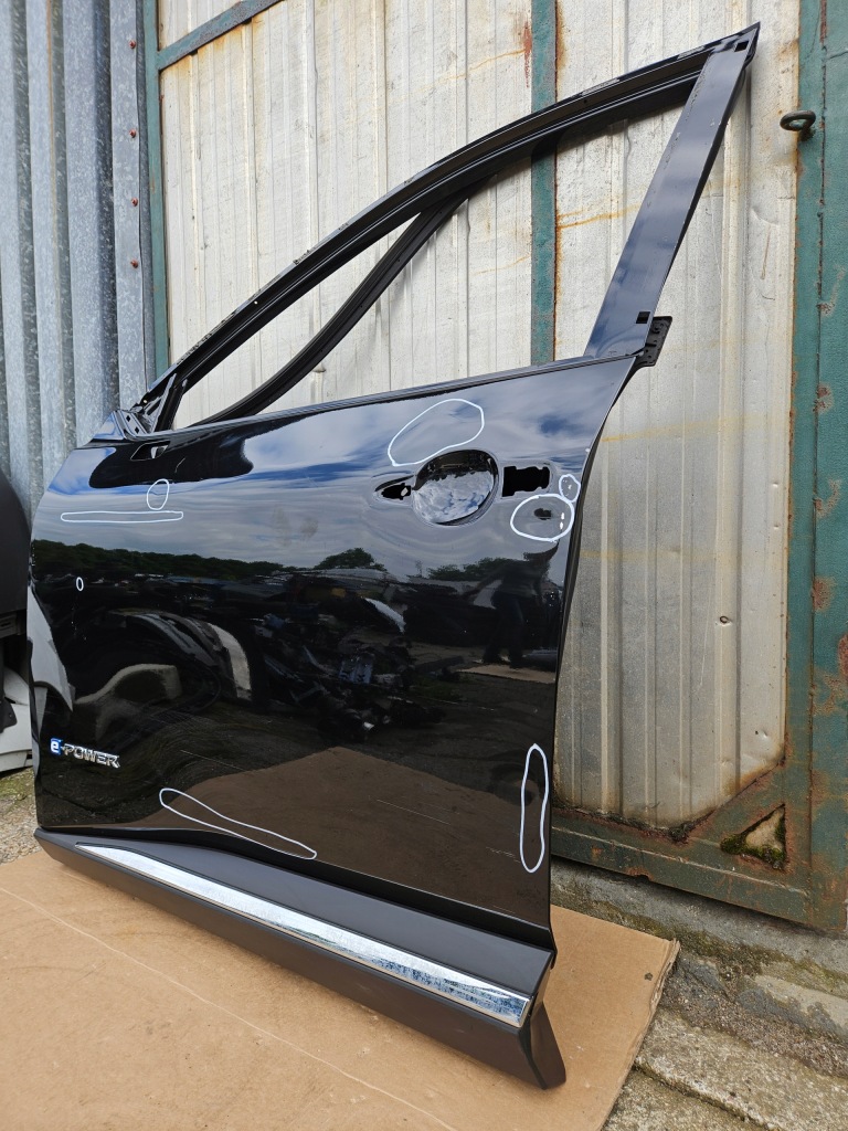 фото №15, Ліва передні перед двері молдинг nissan x-trail t33 iv 4 2021-