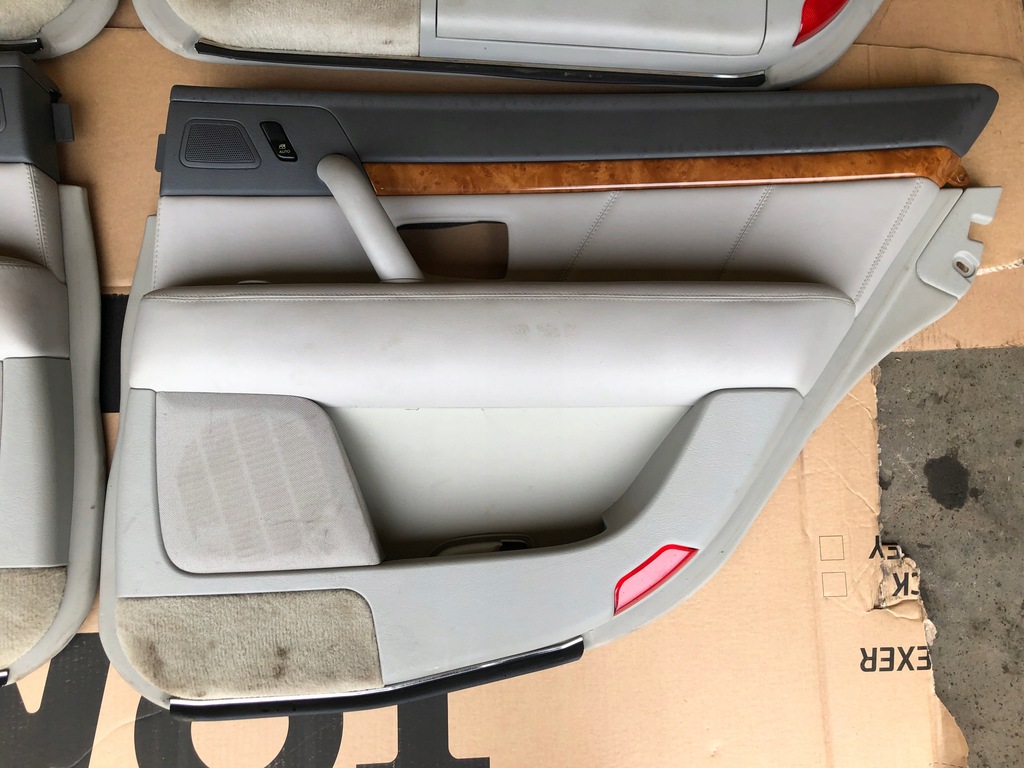 фото №11, Сиденья кожа светлая kia opirus оригинальные полный обивка дверь обшивка