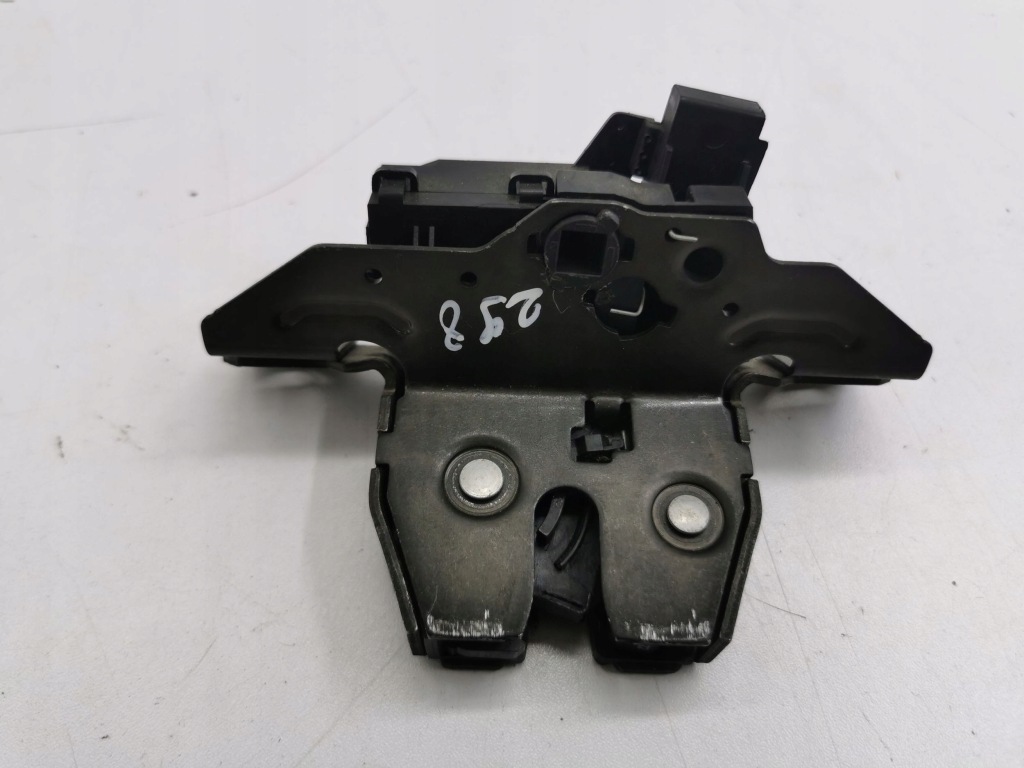 фото №5, Opel astra j 2011 замок крышки задний / багажника