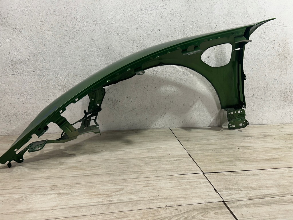 фото №10, Porsche taycan 9j1 крыло правый перед передний