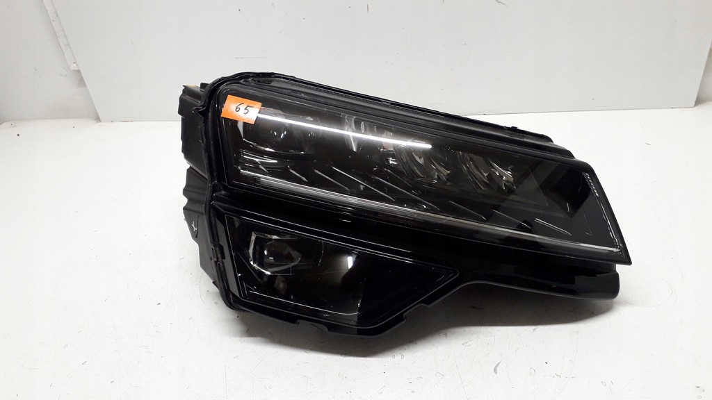 фото №16, Skoda karoq лампа правая перед full led -стекло