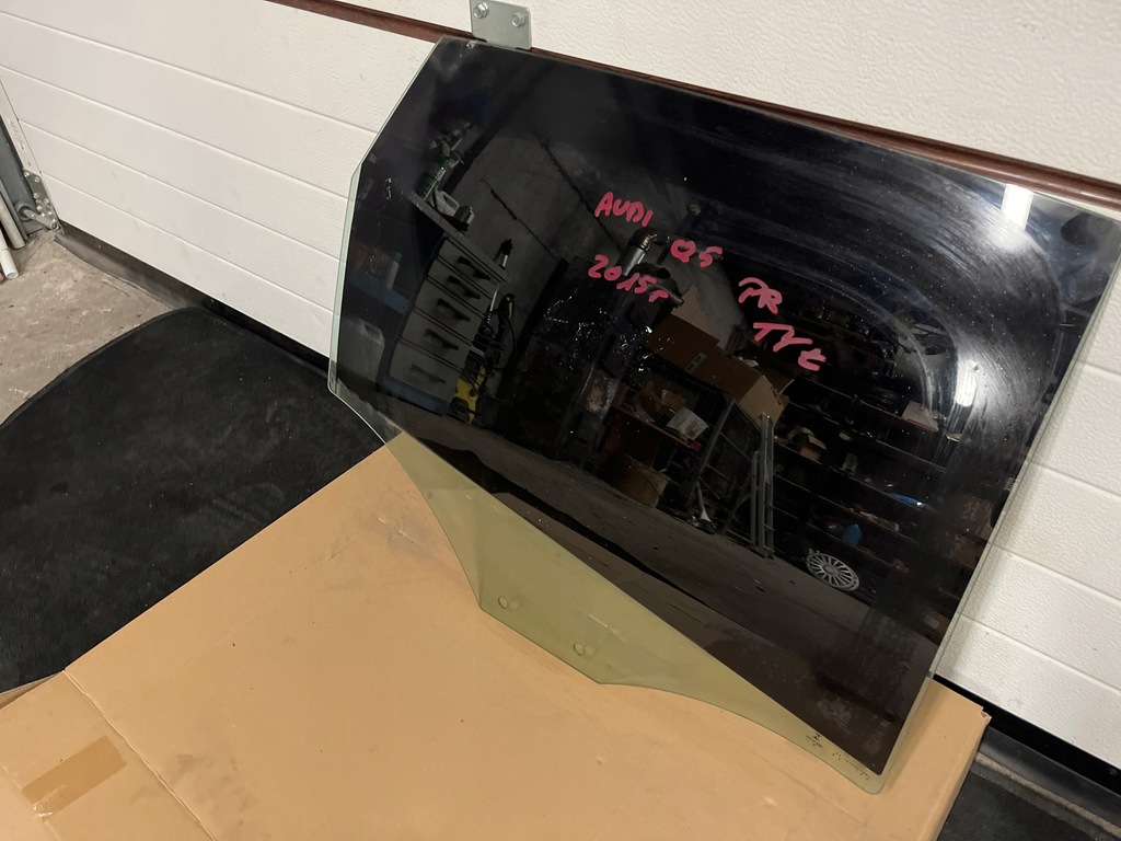 фото №1, Стекло дверь задняя задняя правая audi q5 8r 2015