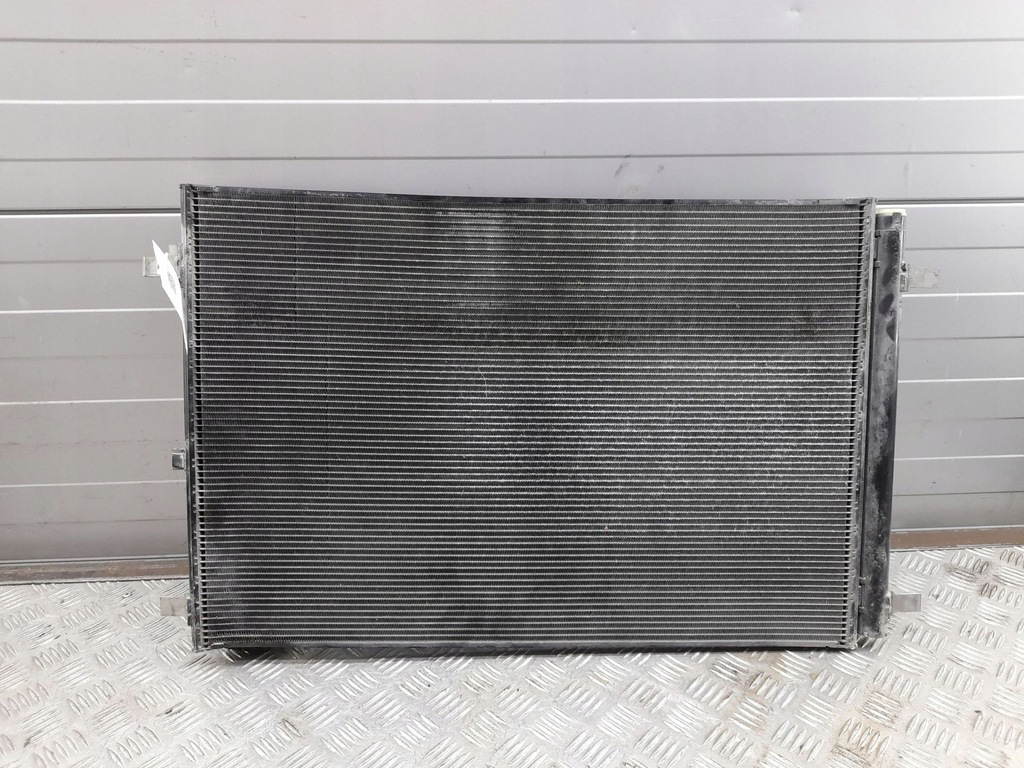 фото №11, Audi a8 s8 d4 4h 2012 конденсатор / радіатор кондиціонера