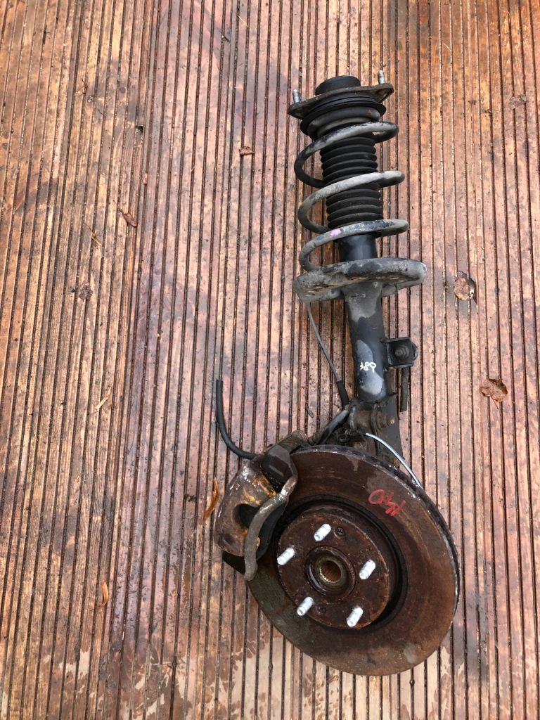 фото №1, Hyundai i40 1.7 crdi механічна коробка передач mcperson правий перед