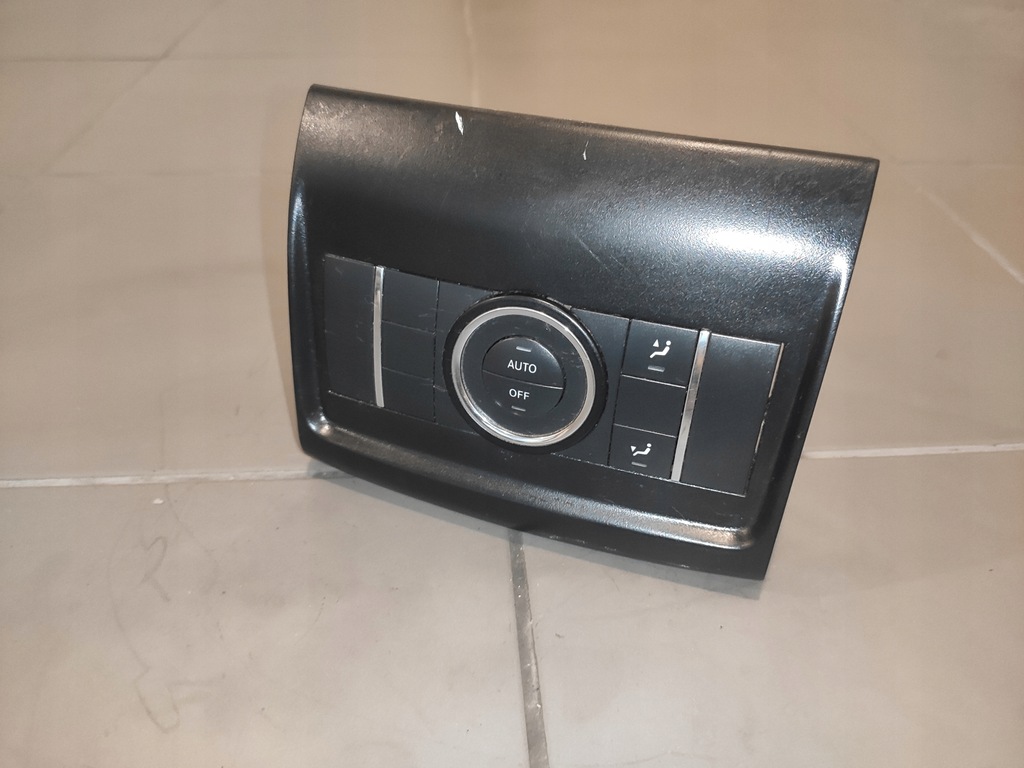 фото №1, Mercedes w251 w164 r-klasa панель керування кондиціонера обдув задня