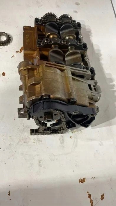 фото №5, Bmw 3 e90 e91 2007 насос масляная