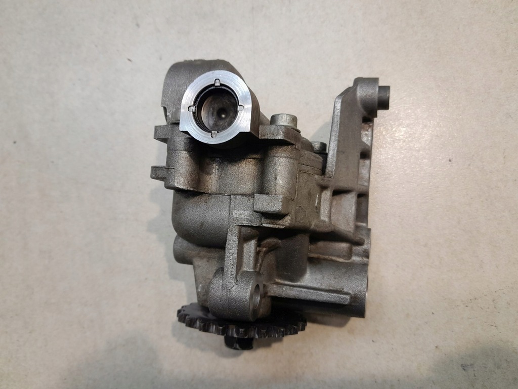 фото №7, Насос масла polo iii 6n2 r045115109a