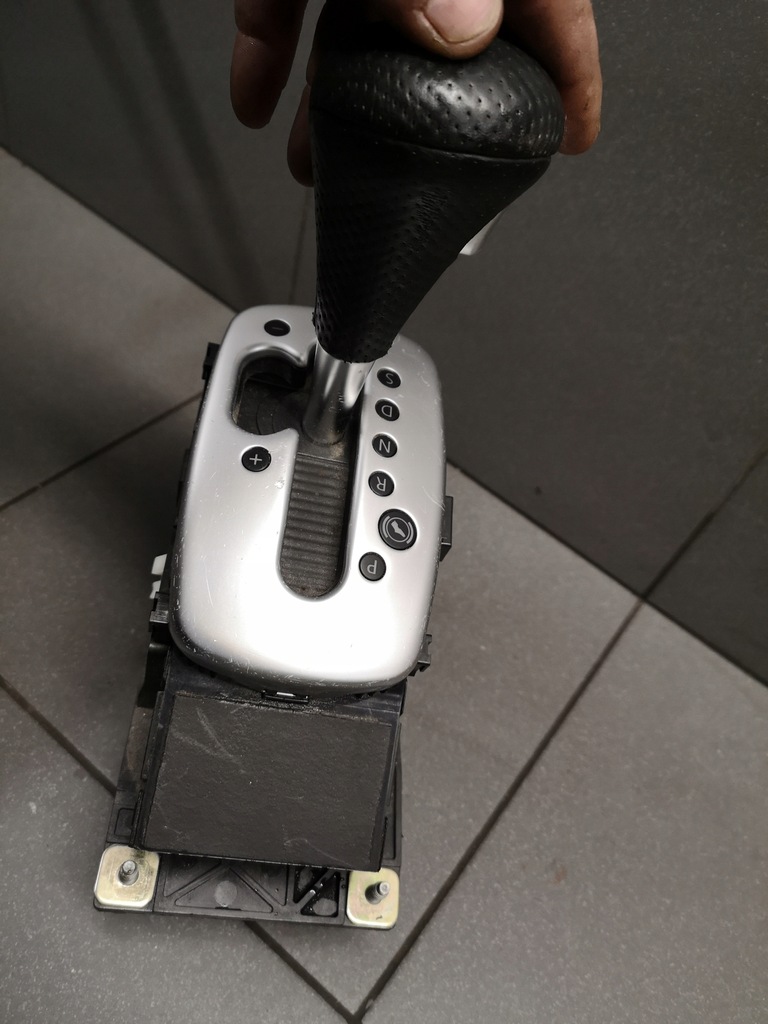 фото №6, Вибірник передач audi rs6 c5 eu прострочена 4b3713041n