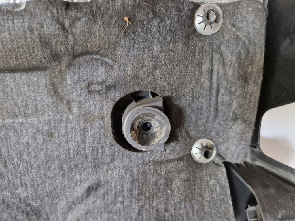 фото №9, Защита двигателя верхний ford fiesta mk7 1.4 tdci