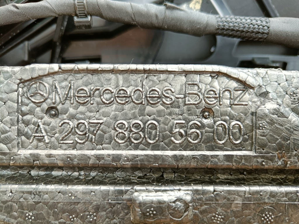 фото №11, Mercedes eqs v297 w297 бампер перед передний kompletny + решётка радиатора pdc