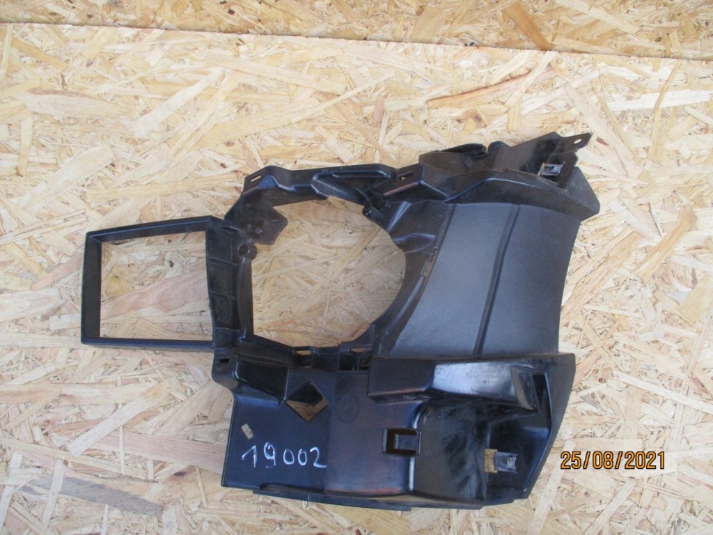 фото №1, Bmw 2 f22 f23 lift напрямна бампер лівий перед