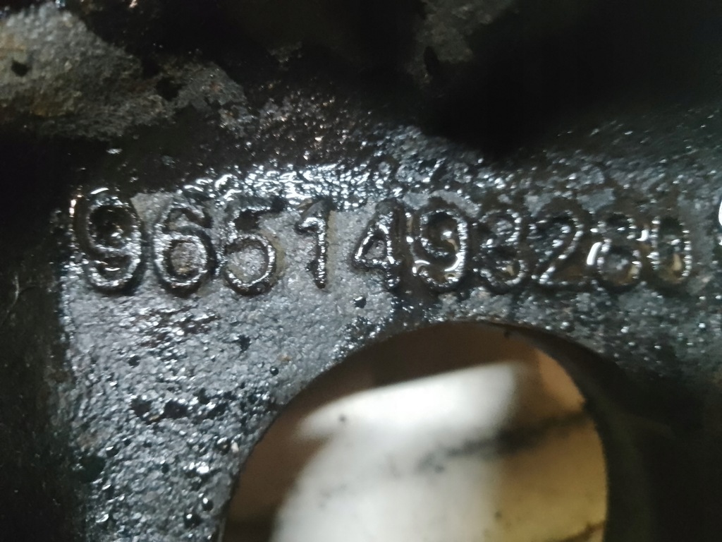 фото №5, Кронштейн опора полуось peugeot 5008 1.6 hd 9651493280