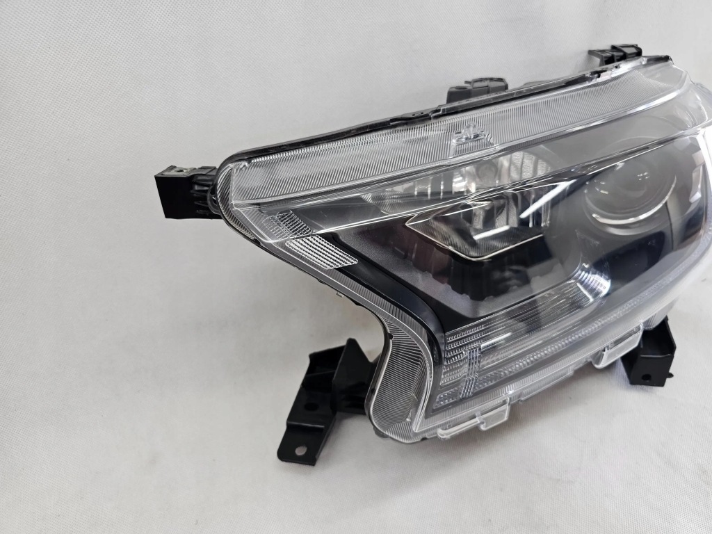 фото №2, Ford ranger iv lift лампа przódprzednia левая ксенон idealna eu jb3b13d155ma