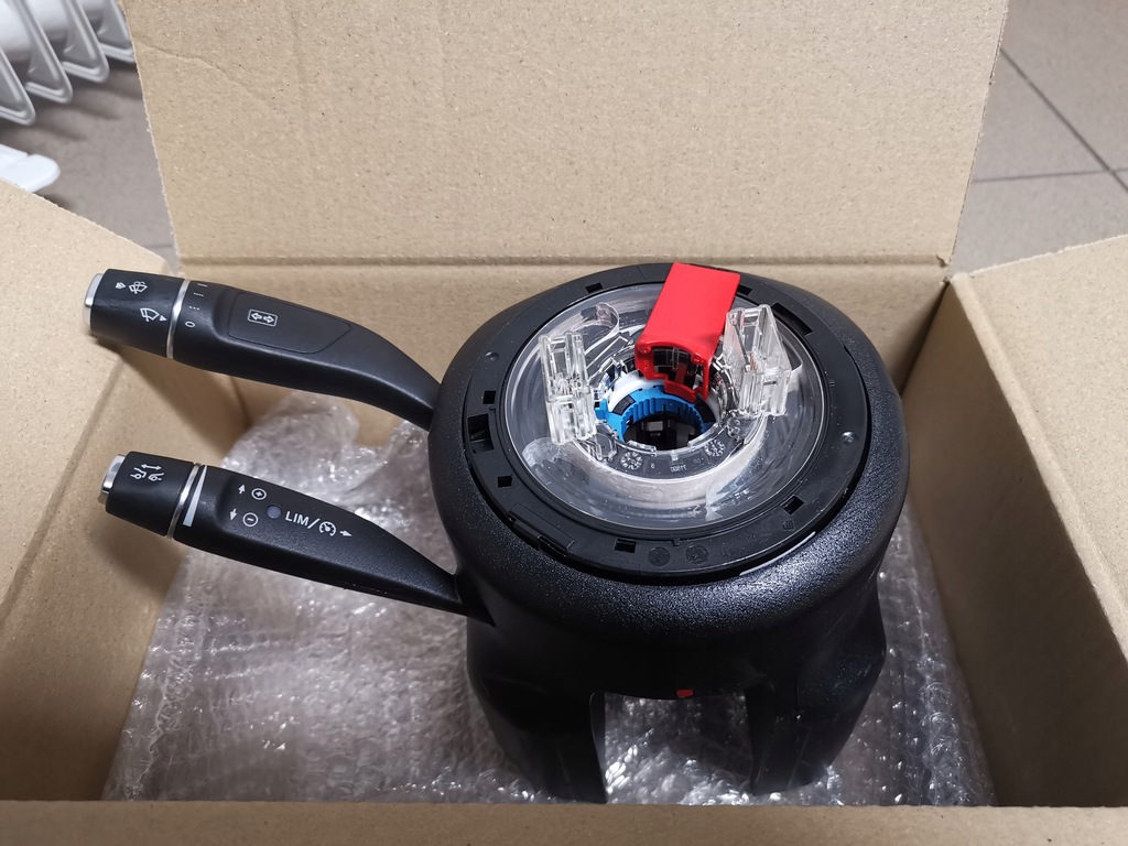 фото №1, Fabrycznie nowa стрічка шлейф mercedes w172 slk