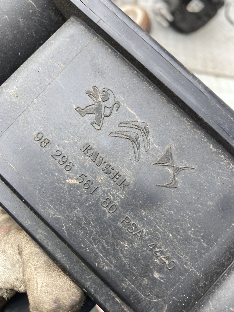 фото №2, Фильтра угольный топлива ds3 crossback 18- 1.2 thp