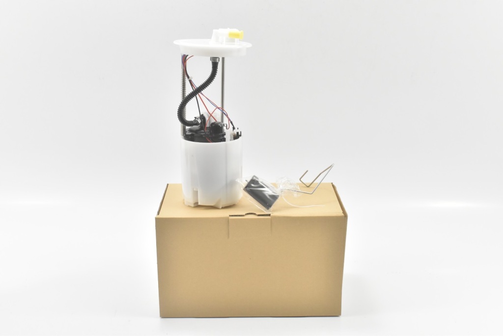 фото №1, Насос топлива 15100-61m00 suzuki sx4 s-cross 1.6b