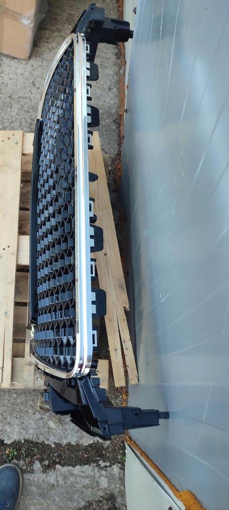 фото №5, Решётка радиатора решётка радиатора audi a5 s5 b8 8t 03.2007r - 10.2011r przedlift pod pdc хром