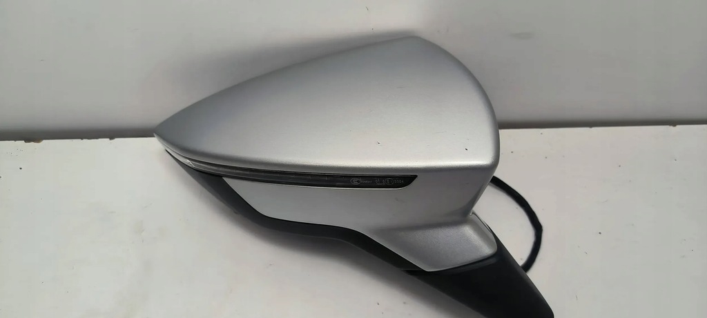 фото №8, Seat leon iii дзеркало праве передні lx7w 8+4 pin