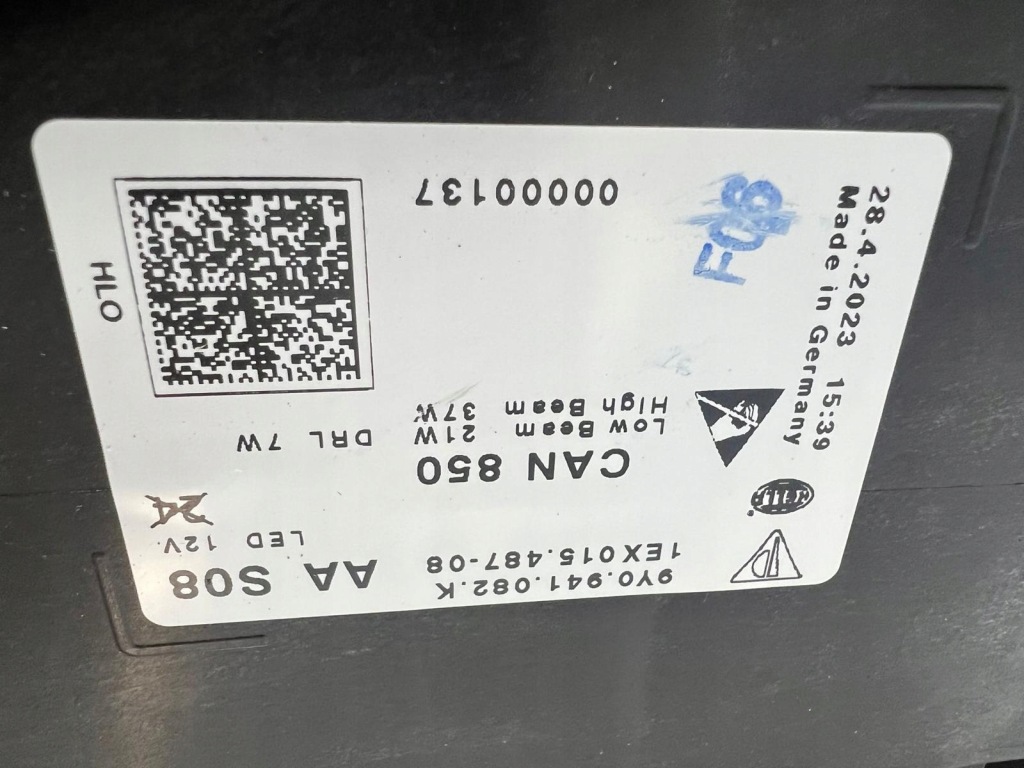 Porsche cayenne 3 рестайлінг  9y0 lci full led фара ліва правий Зі Шроту