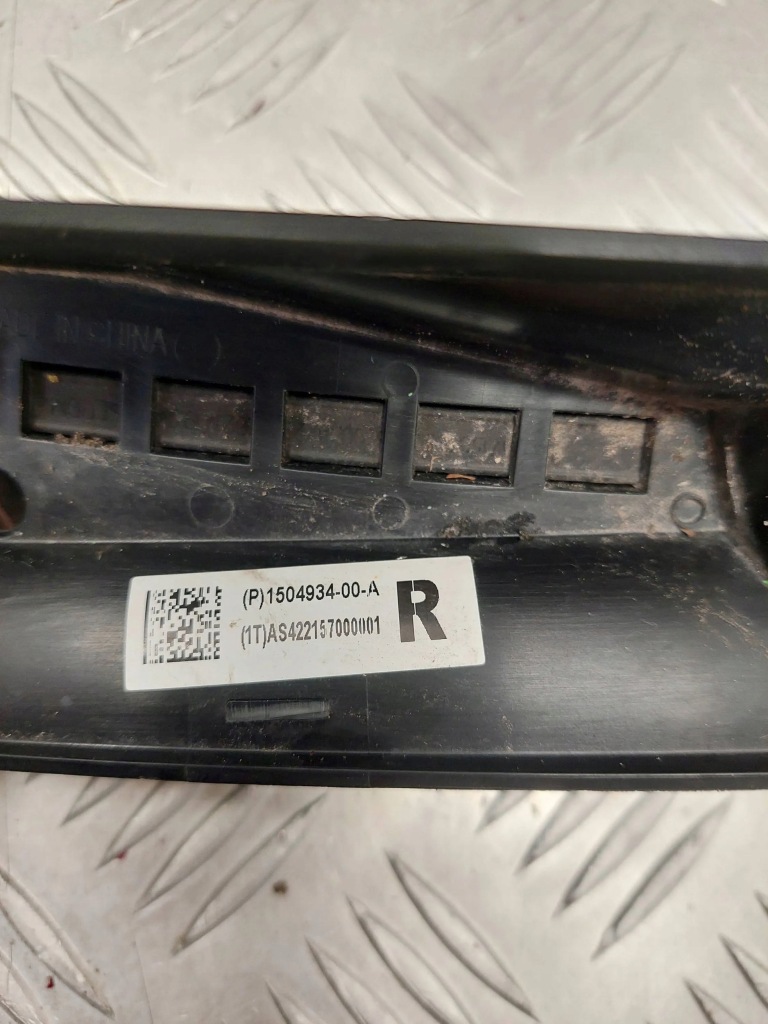 2022 жабо tesla model 3 150493400a Недорого