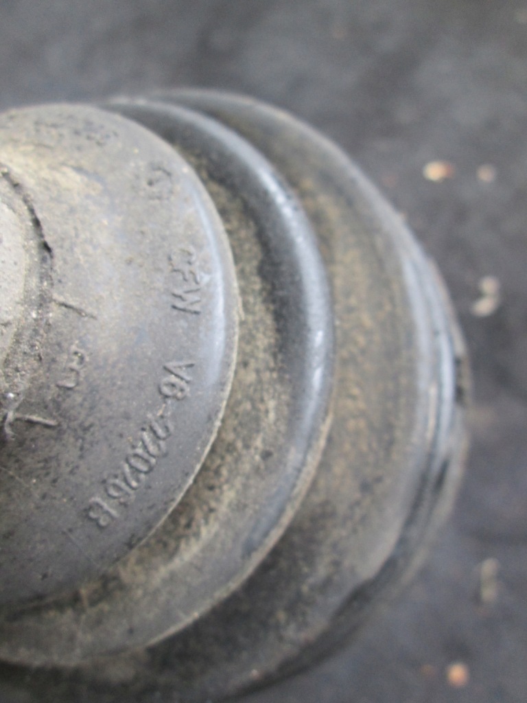 Привідний вал правий перед передня audi a4 b6 b7 1,9tdi Зі Шроту