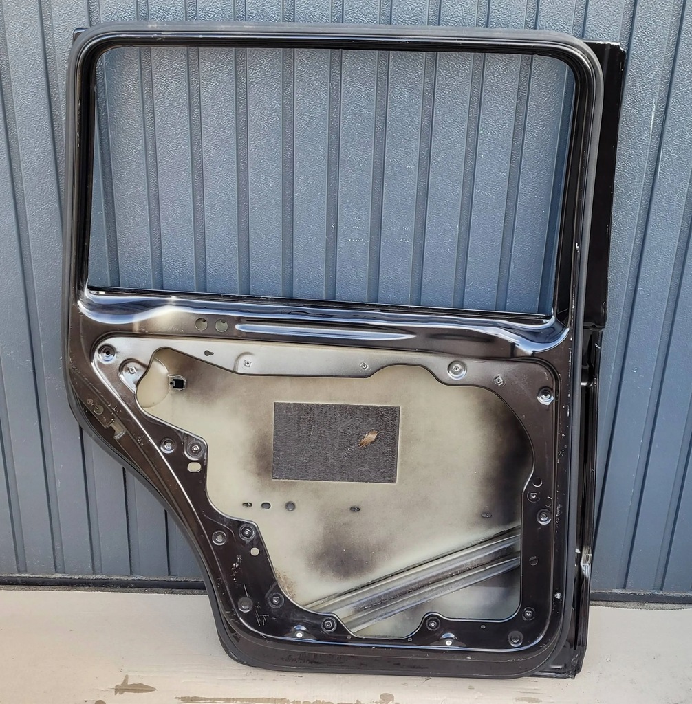 фото №8, Volkswagen touran i 03- дверь левый задняя левая задние