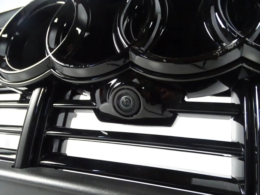 фото №8, Бампер перед передній audi e-tron 4ke s-line